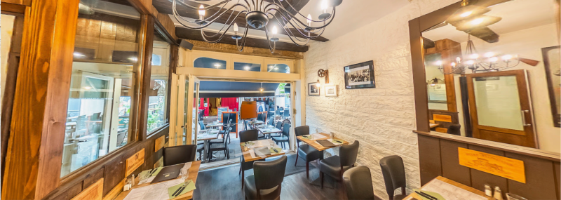Karine - restaurant EYGALIERES